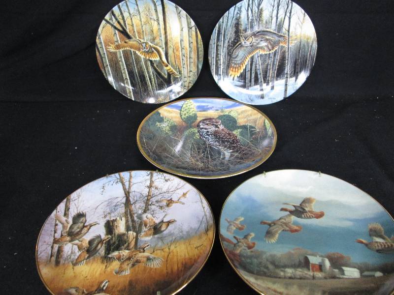 lot 149 image: Owls & Game bird Collector Plates