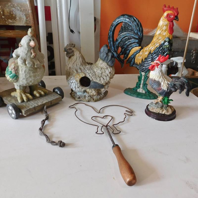 Rooster collection lot