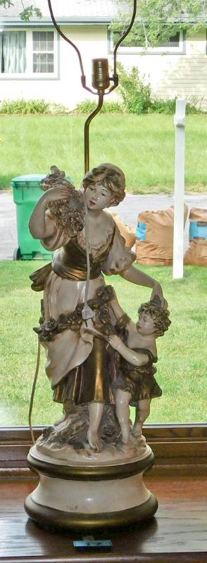vintage chalkware French Provincial Lamp