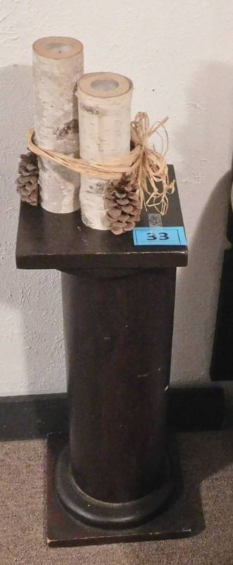 Nice column post table with candles