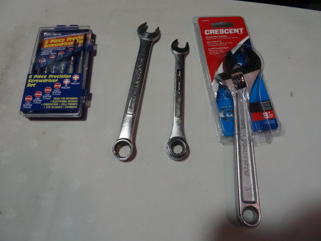 NEW 8 in cresent wrench, mini  screw driver set and multiple hand wrenches