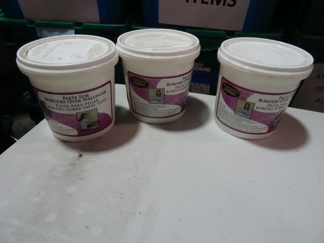 NEW Qty 3 quarts Wallpaper Border paste for placing borders over wallpaper.