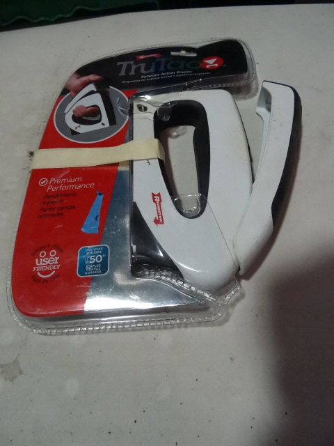NEW Arrow Tru Tac Staple Gun