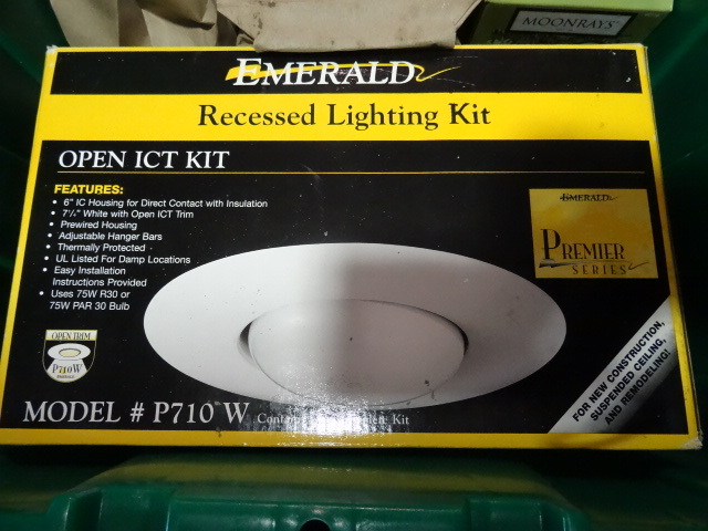 New Emerald Recessed Lighting Kit with Baffel