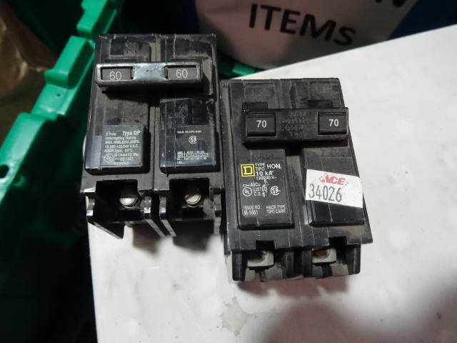 NEW Siemens Circuit Breaker 60 Amp 220 Volt and Square D 70 Amp 220 Volt