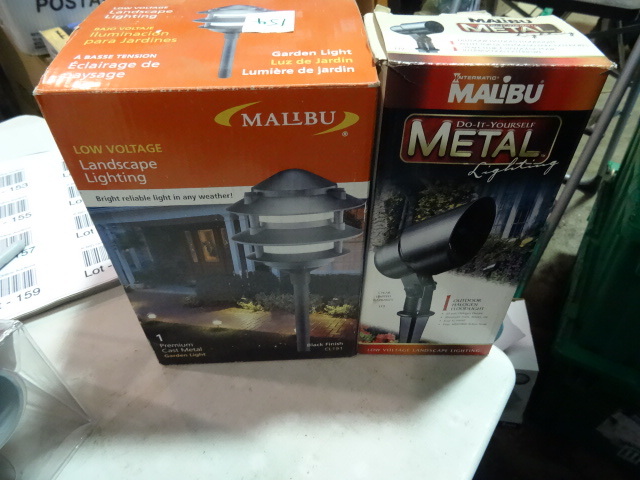 NEW Qty 2 Malibu Garden Lights, low voltage