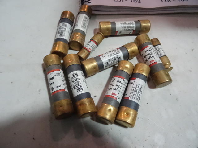 NEW Large Lot Buss Fuses