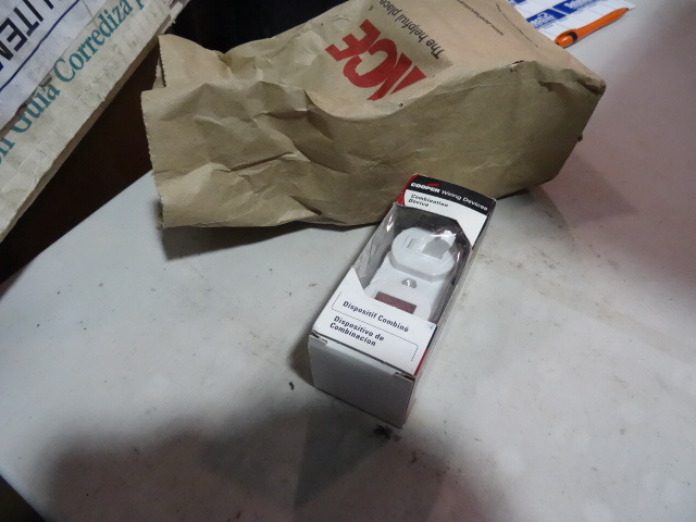 NEW Qty 5 Combination Device Light Switch and Pilot Light