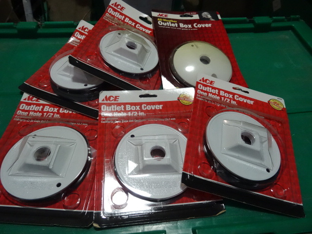 NEW Lot All Weather Outlet Box Covers