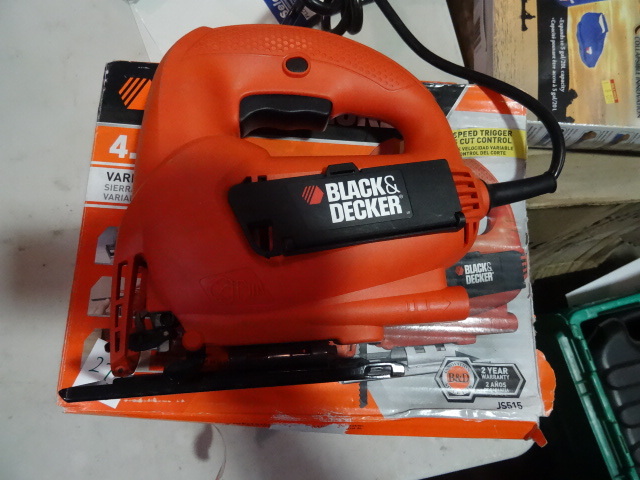 NEW Black and Decker 4.5 Amp Variable Speed Jigsaw