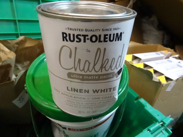 NEW Qty 4 Quarts Rust Oleum Chalked Paint Linen White