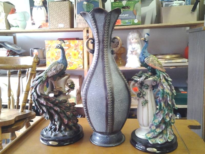 lot 18 image: 2-Peacock Statues 1-The Crosa Collection (17 Inches), Metal Vase (20 Inches)