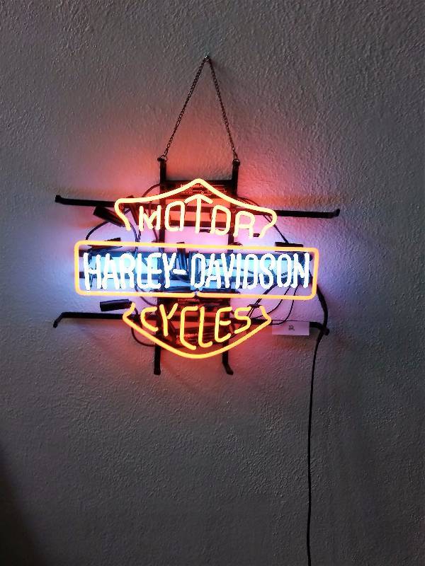 Harley Davidson Neon Sign Unique, Antiques and Vintage Auction KBID
