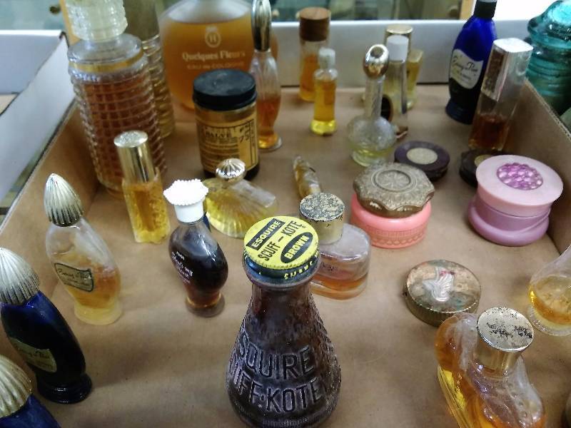 Vintage Perfume Bottle Lot