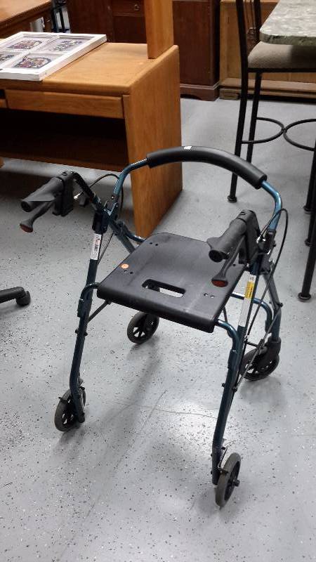 Nova get-go rolling walker