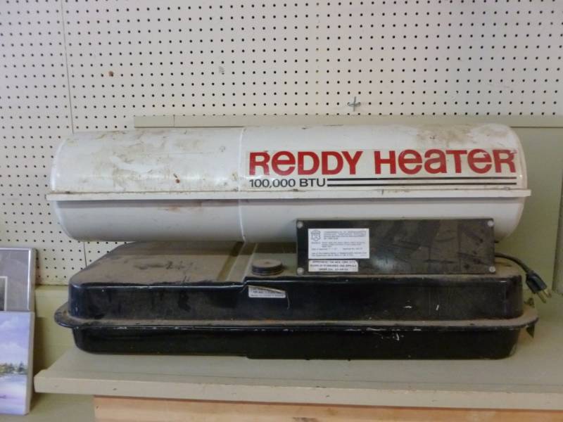 lot 7 image: Reddy Heater