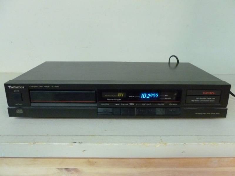 lot 14 image: CD Player