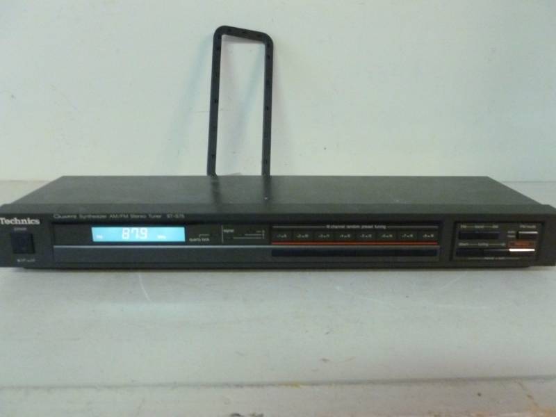 lot 16 image: Stereo Equipment