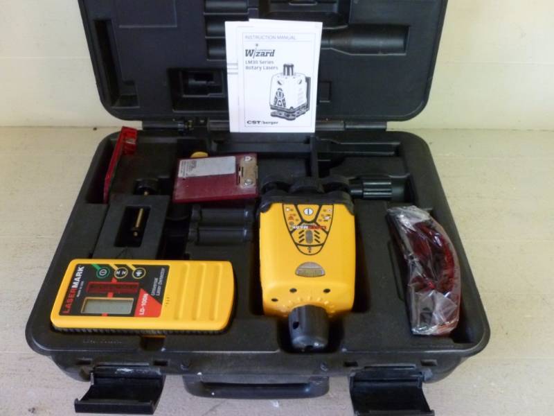 lot 33 image: Laser Level