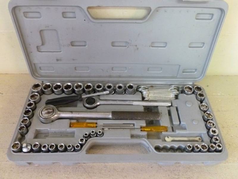 lot 34 image: Socket Set