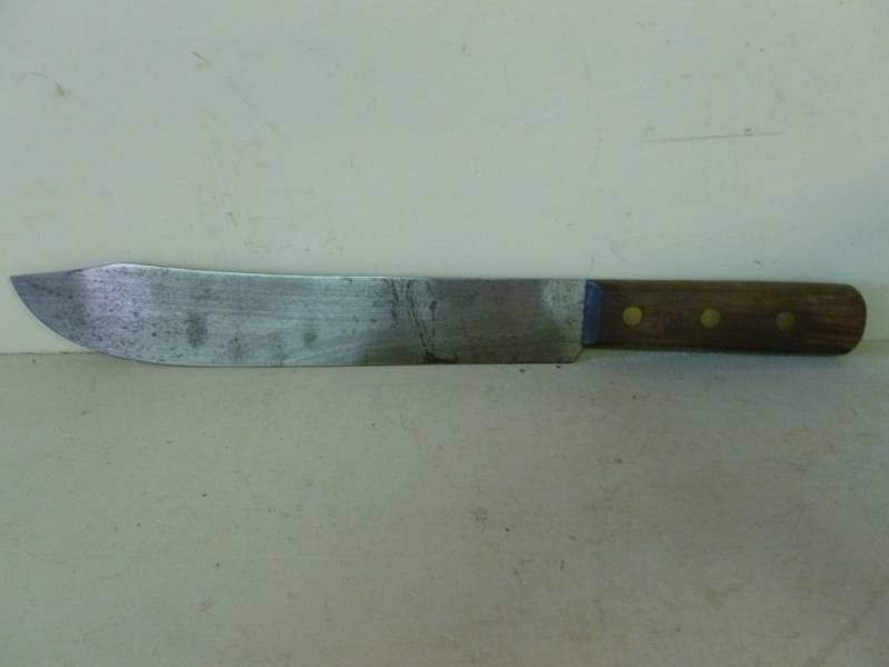 lot 107 image: Vintage Knife