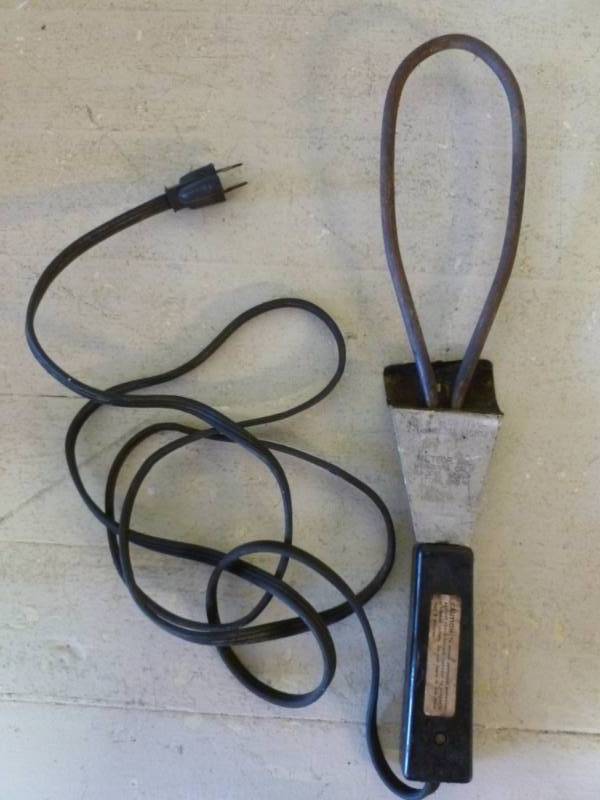 lot 120 image: Charcoal Lighter