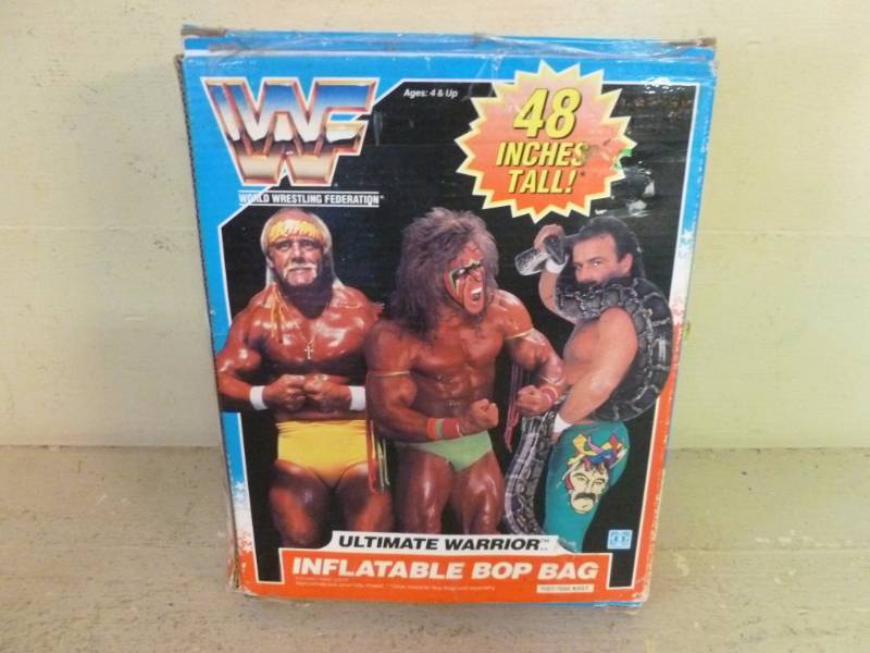 lot 198 image: WWF Bop Bag