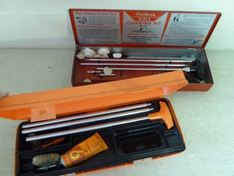 lot 219 image: Gun Cleaning Kits