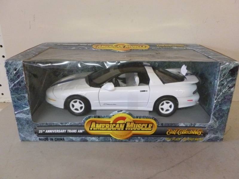 lot 243 image: Die Cast Metal Car