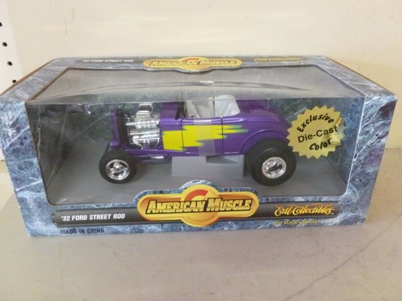 lot 244 image: Die Cast Metal Car