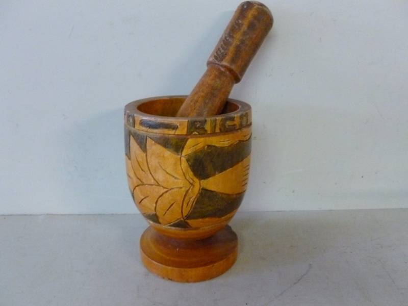 lot 294 image: Pestle And Mortar