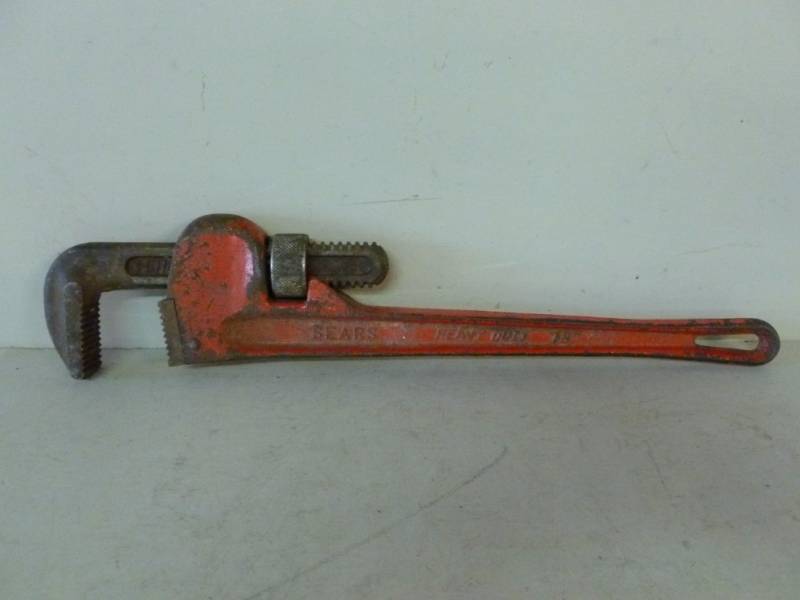 lot 322 image: Pipe Wrench