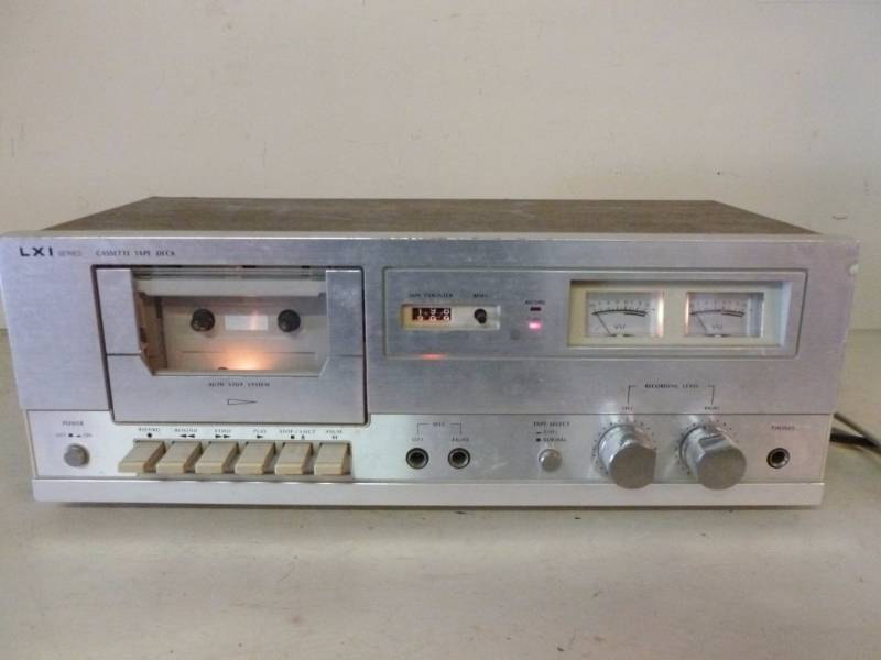 lot 380 image: Vintage Tape Deck
