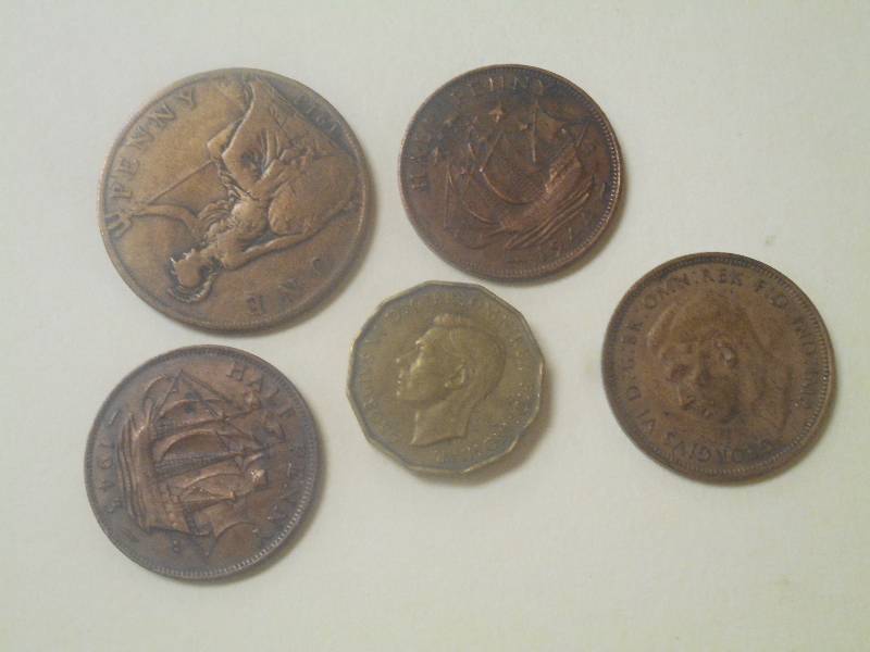 5 misc. old Great Britian copper co...