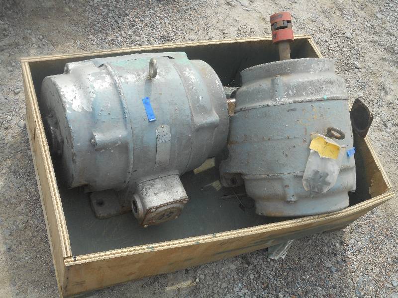 lot 8 image: (2) 10HP 220440Volt 3-Phase Electr...