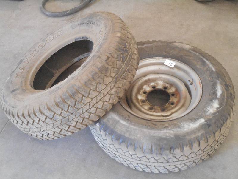 lot 21 image: (2) Hankook Dynamic AT LT2657516 ...