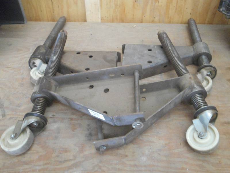 lot 30 image: (4) Heavy Duty Industrial Caster Wh...