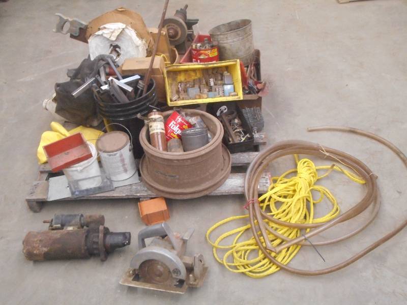 lot 75 image: Pallet Lot Of Assorted Belt-Driven...