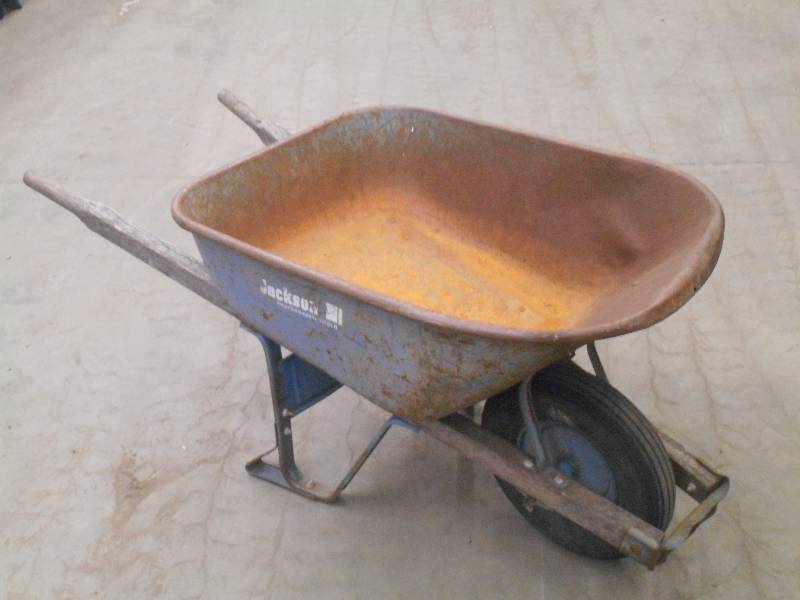 lot 87 image: Jackson Professional Wheel Barrel...