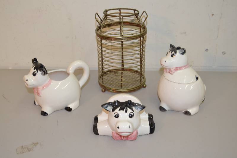Cow kitchen set