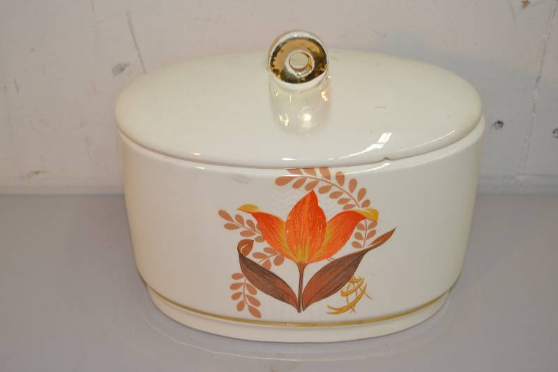 Harker Bakerite Dishes