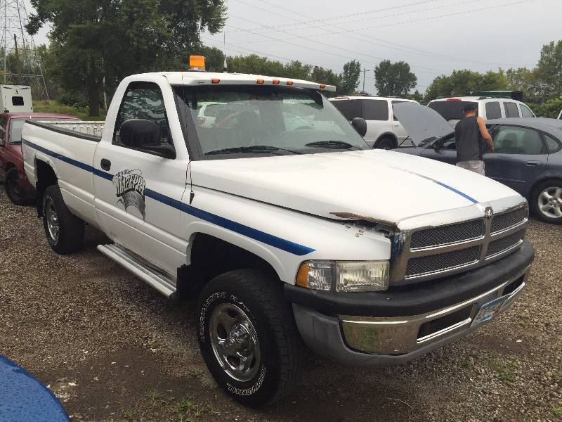 1999 Dodge Ram 1500 SLT...LOW MILES