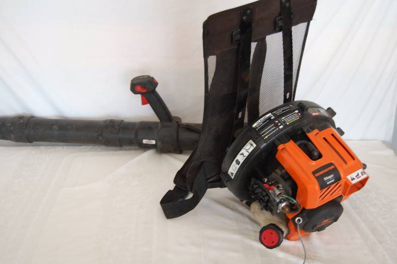 Leaf Blower