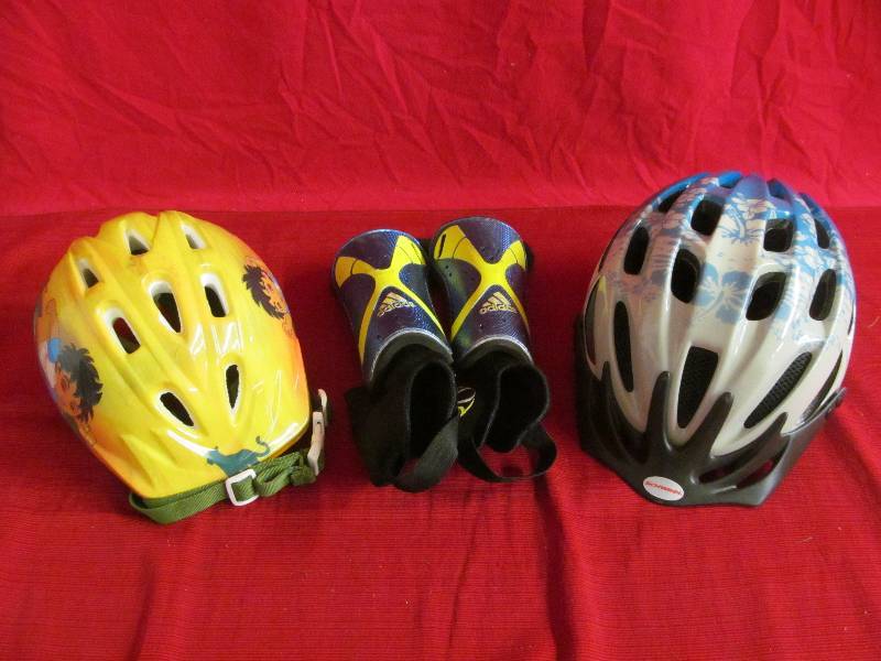 lot 35 image: bike helmets