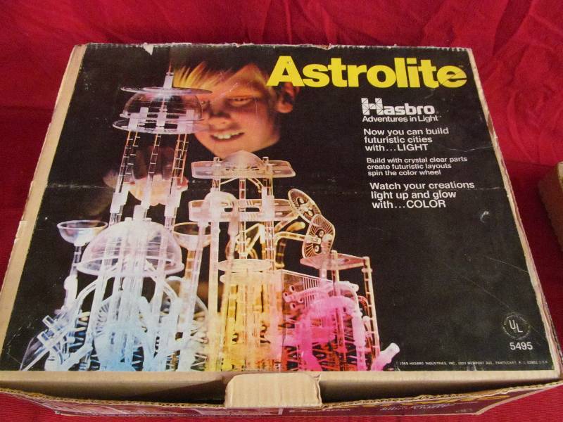lot 37 image: Astrolite game