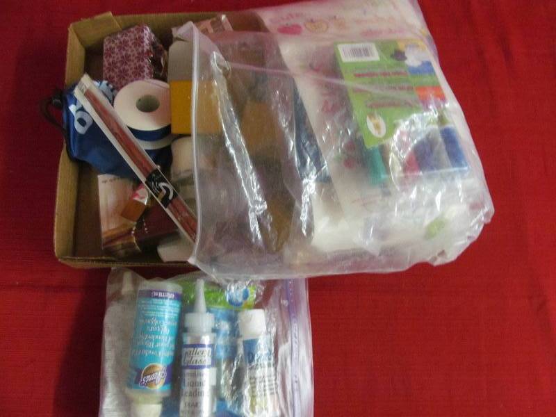 lot 49 image: crafts