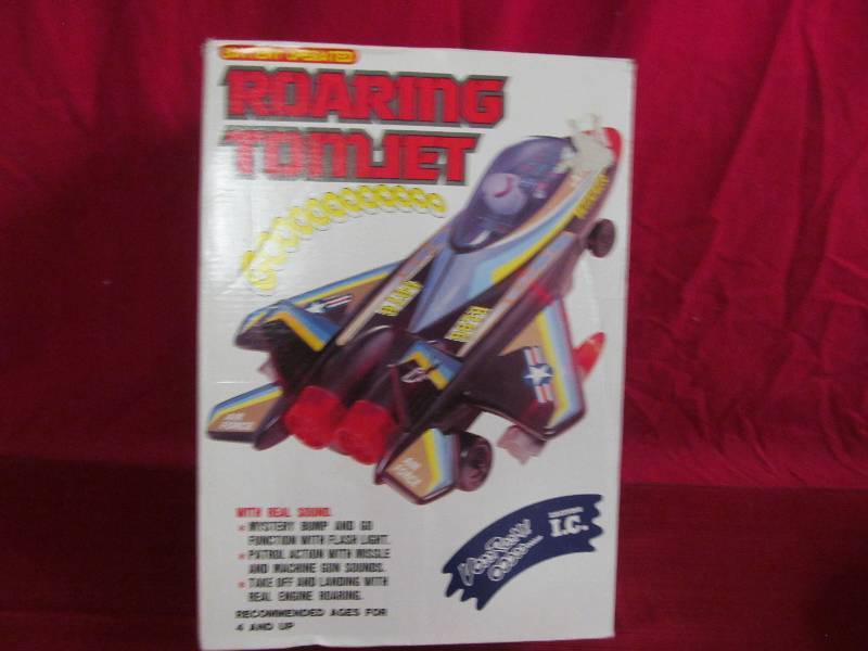 lot 55 image: Tom jet toy