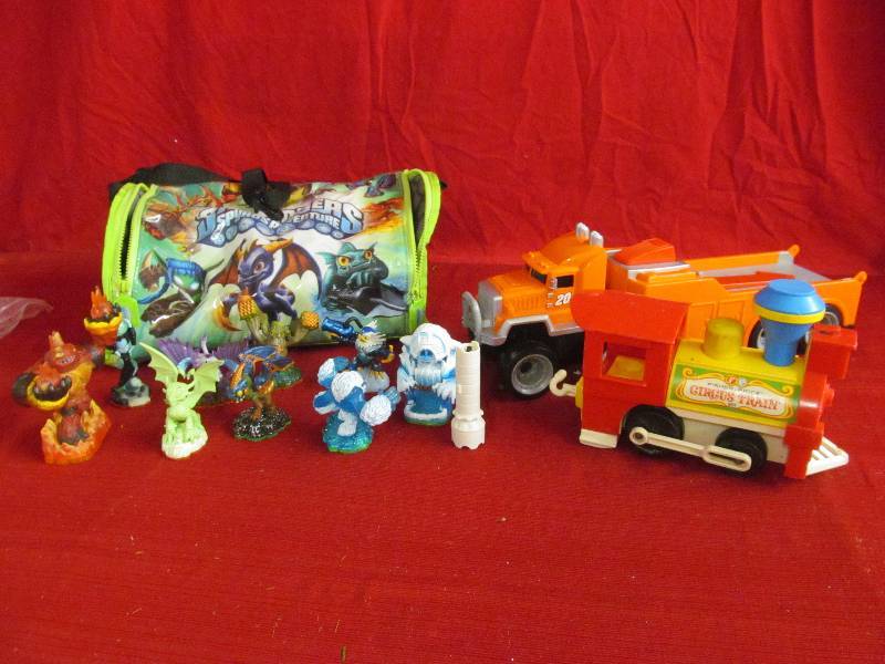 lot 86 image: toy