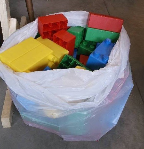 Playing Blocks
