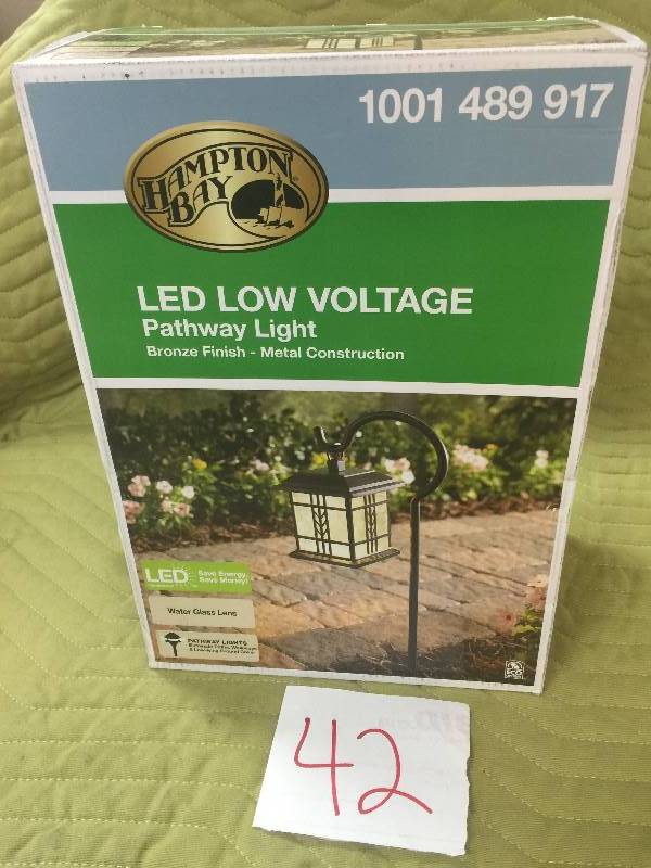 Hampton Bay Low-Voltage LED Bronze Mission Outdoor Shepherd Hook Path Light New